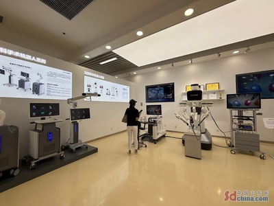 感知山东记者谈丨“冠军制造”看威海 以专注深耕、创新突破、数智转型，书写山东制造业高质量答卷